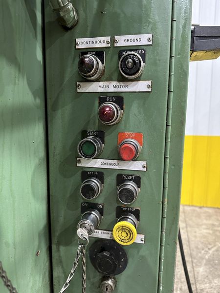 22 TON CLEARING MODEL #22 P640 TORQ PAC OBI STAMPING PRESS, 2" STROKE: STOCK 19382