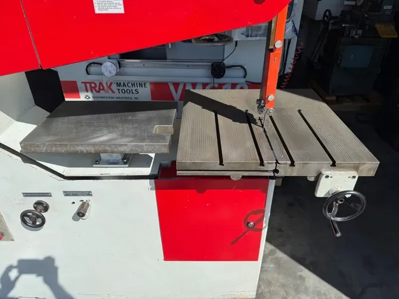 DAKE JOHNSON V-40 Vertical Band Saw #7838