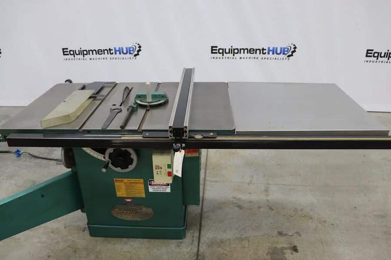 Grizzly G5959 12″ Sliding Table Saw