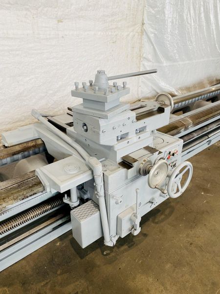 44" X 396" TOS  MODEL #SU100 HEAVY DUTY ENGINE LATHE: STOCK 15257