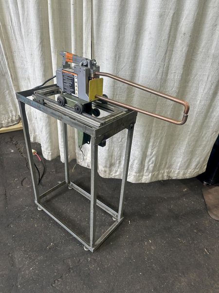 CHICAGO ELECTRIC 18" SPOT WELDER: STOCK #78902