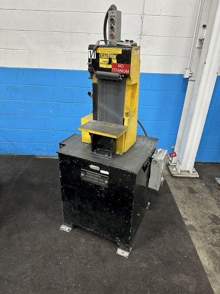 8" KALAMAZOO VERTICAL BELT GRINDER: STOCK #77890