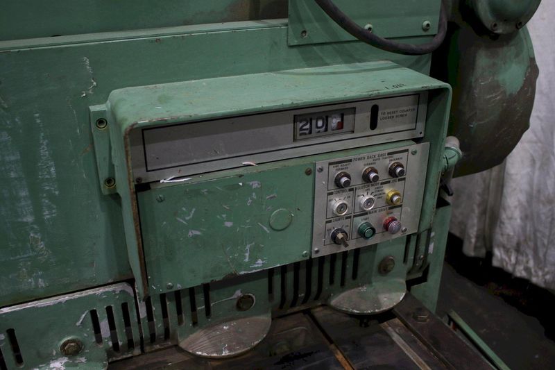 10' X 1/4" CINCINNATI POWER SQUARING SHEAR: STOCK #76284