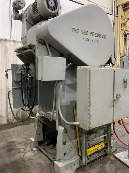 60 TON V & O BACK GEARED OBI PRESS: STOCK #80234