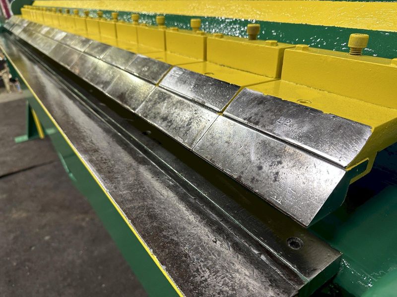 8' X 12 GA DREIS & KRUMP BOX & PAN BRAKE: STOCK #77563