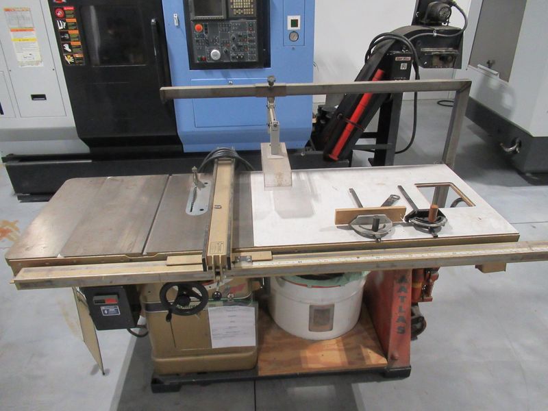 Powermatic Model 66 Tilting Arbor Table Saw, 10" 48" Fence, Dust Collector, Portable
