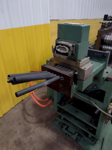 BURR OAK MODEL #VBHB RETURN TUBE BENDER & MODEL #MTCO STRAIGHTENER FEEDER: STOCK #15868