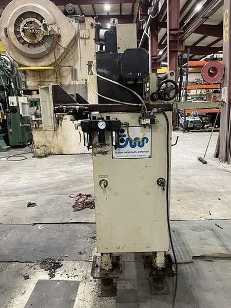 CWP SMX18H 18″ X .187″  Cabinet Mounted Servo Feeder