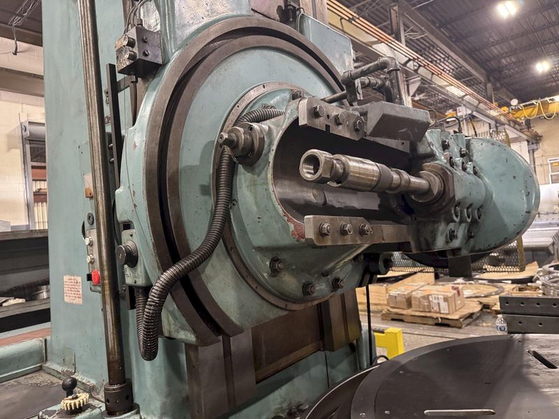 1600mm Tos F016 Vertical Gear Hobbing Machine