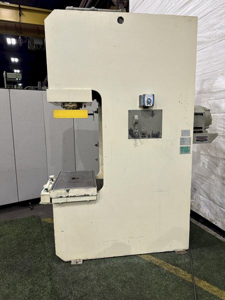 75 TON GREENERD HYDRAULIC C FRAME PRESS: STOCK #77671