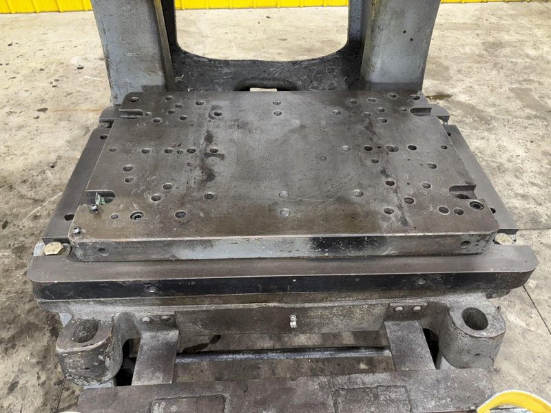 60 TON L&J OBI  STAMPING PRESS 6" STROKE: STOCK #23243