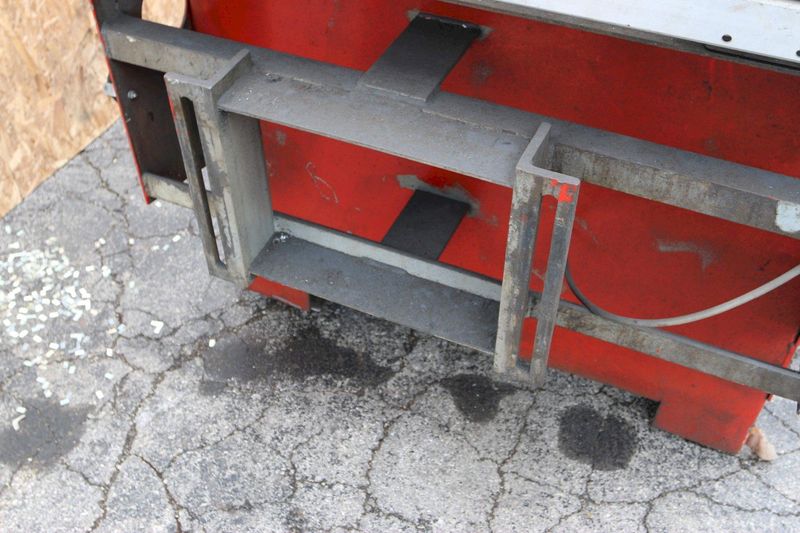 30" X .040 DALLAS EQUIPMENT AIR FEEDER  STOCK #68883