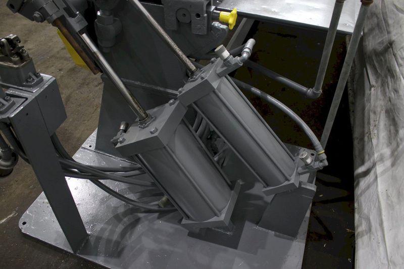 8' X 12 GA DREIS & KRUMP APRON BRAKE WITH AIR ASSIST: STOCK #76393
