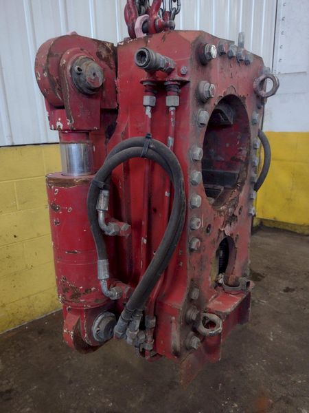 10" WEATHERFORD MODEL "SUT" PORTABLE PIPE HYDRDAULIC BREAK-OUT & BUCKING MACHINE: STOCK #18037