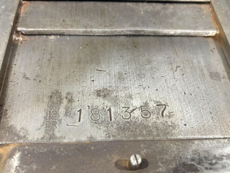 1.5 HP BRIDGEPORT VERTICAL RAM TYPE MILL & CHERRYING HEAD: STOCK #23195