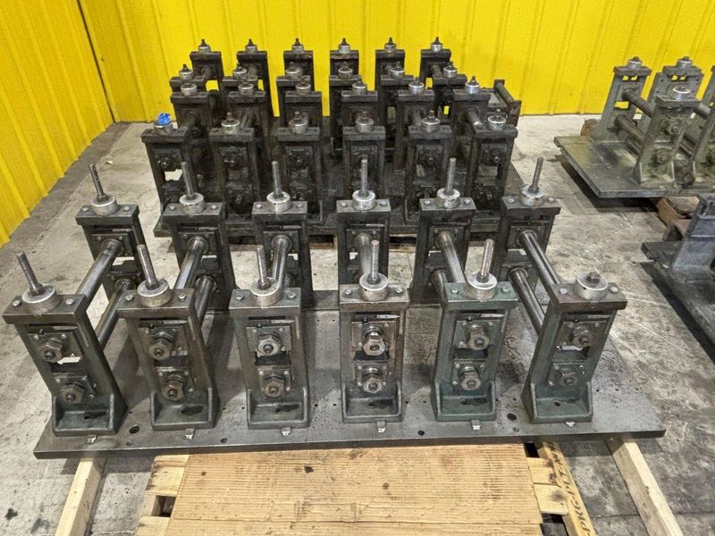 6 STAND X 2" YODER MODEL Q-150 U JOINT DRIVE RAFTED ROLLFORMER, W/ 7 RAFTS & 42  STANDS: STOCK #