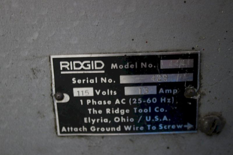 4" RIDGID MODEL #444 PIPE & BOLT THREADER: STOCK 76018