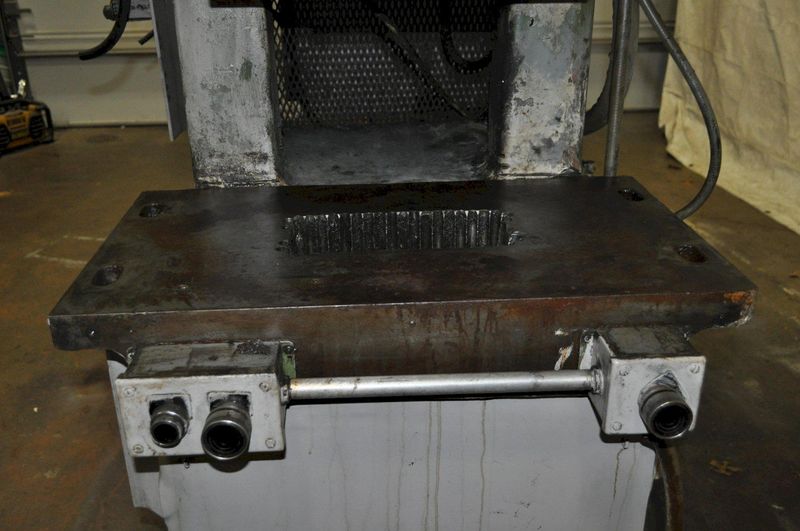 35 TON V & O GAP FRAME PRESS