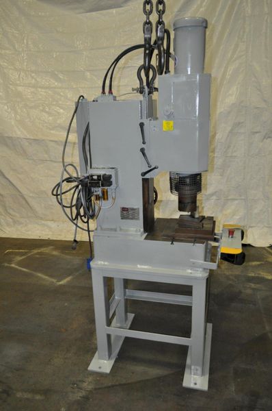 VSI TM23 RIVETER