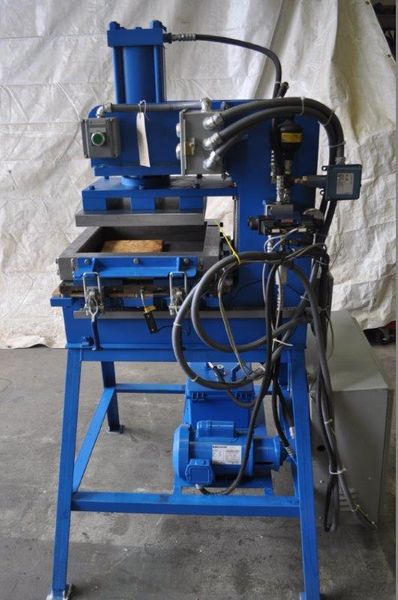 15 TON STOCKMEIER / SHAR HEATED PLATEN HYDRAULIC PRESS