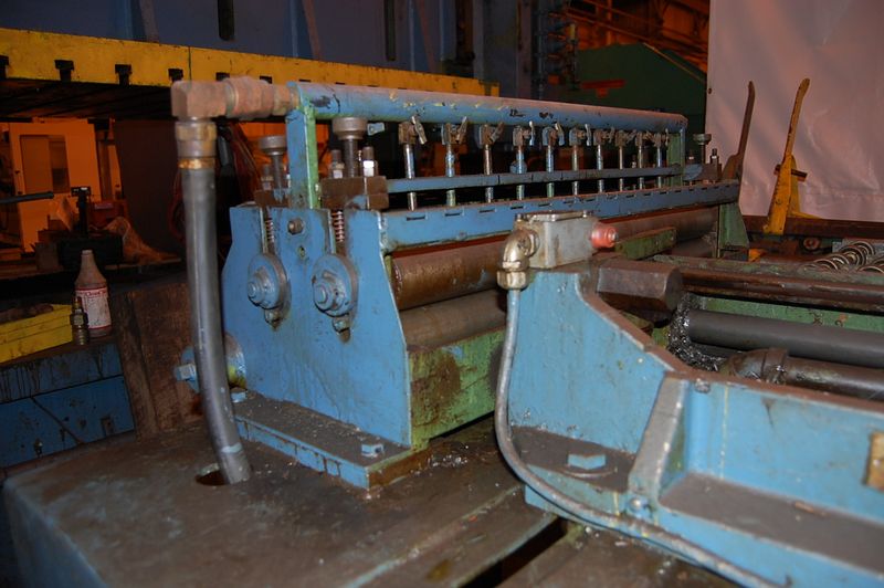 30" x 30" x .125 COILMATIC FEEDER STRAIGHTENER