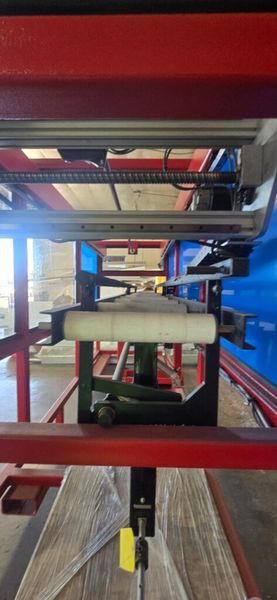 Custom Machine Motioneering 3500 CNC Single Bay Vinyl Router (2024)