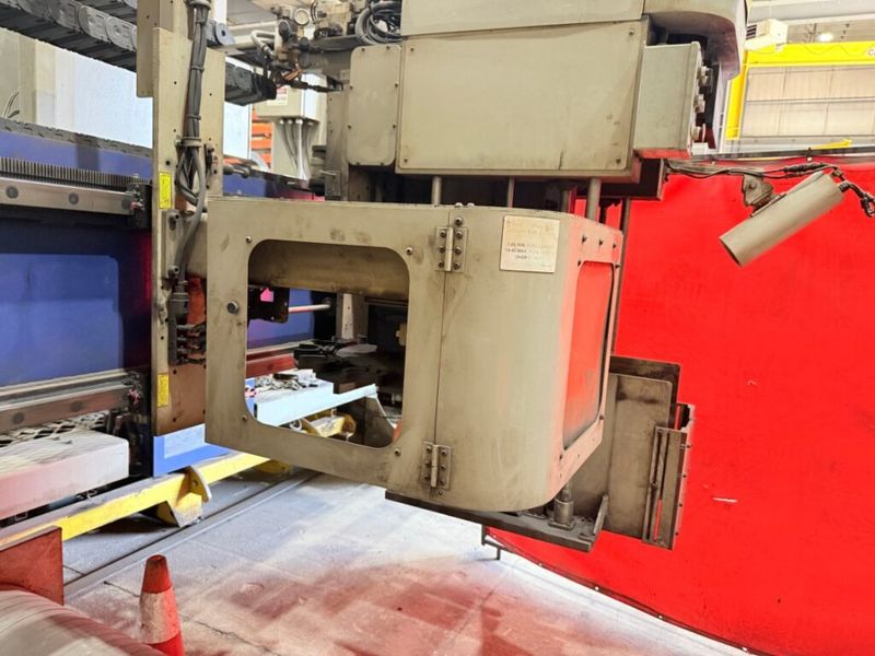 Messer TMC4500 DB 10′ x 24′ Heavy Duty Plate Processing Machine