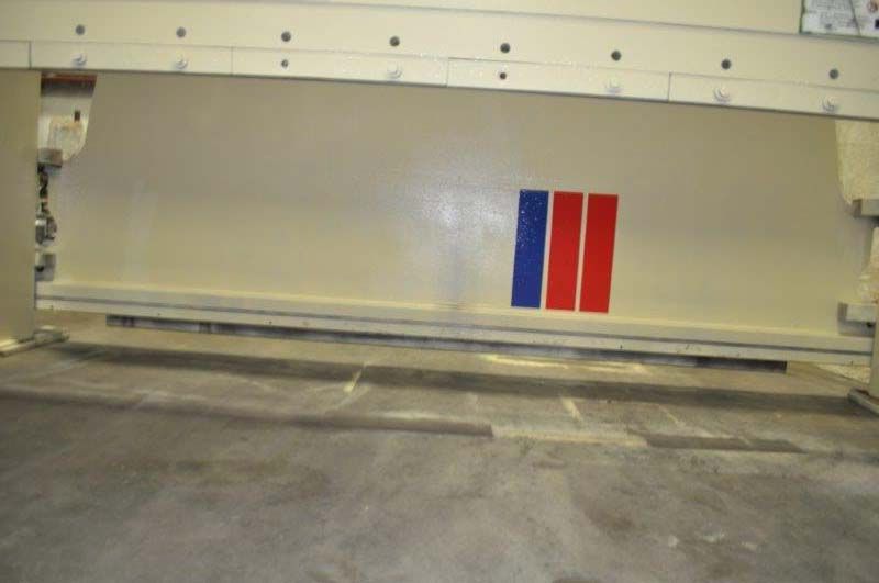 300 TON x 16' PACIFIC HYDRAULIC PRESS BRAKE