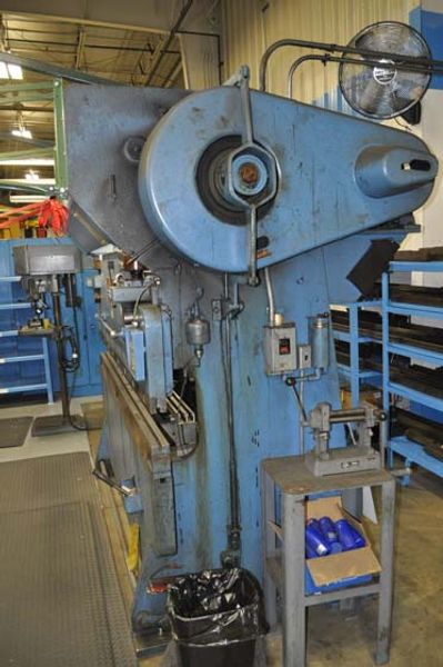 90 TON CHICAGO DREIS  & KRUMP MECHANICAL PRESS BRAKE