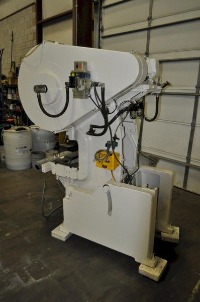 32 TON MINSTER OBI PRESS