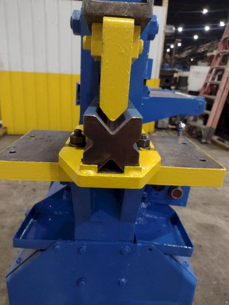 50 TON PIRANHA MODEL #P50 HYDRAULIC IRONWORKER: STOCK #23214