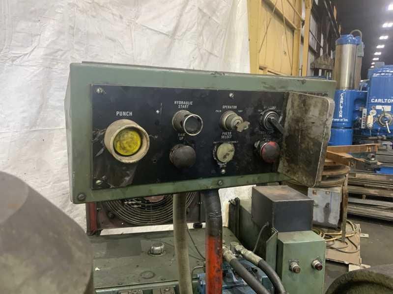 (2) 90 TON W A WHITNEY FLANGE HYDRAULIC PUNCH PRESS: STOCK #78821