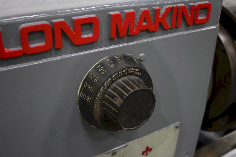 19" X 80 LEBLOND MAKINO ENGINE LATHE:  STOCK #74706