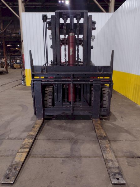 30,000 LB TAYLOR MODEL #TC22 OUTDOOR YARD FORK TRUCK: STOCK #18137