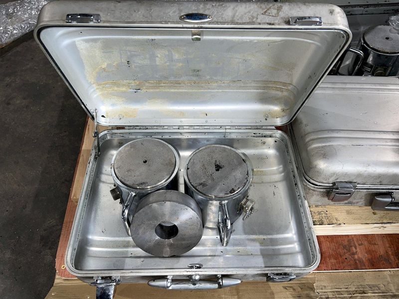 (2) 250 TON HELM MODEL #LC250T TRANSDUCER LOAD CELL TONNAGE INDICATORS: STOCK #16898