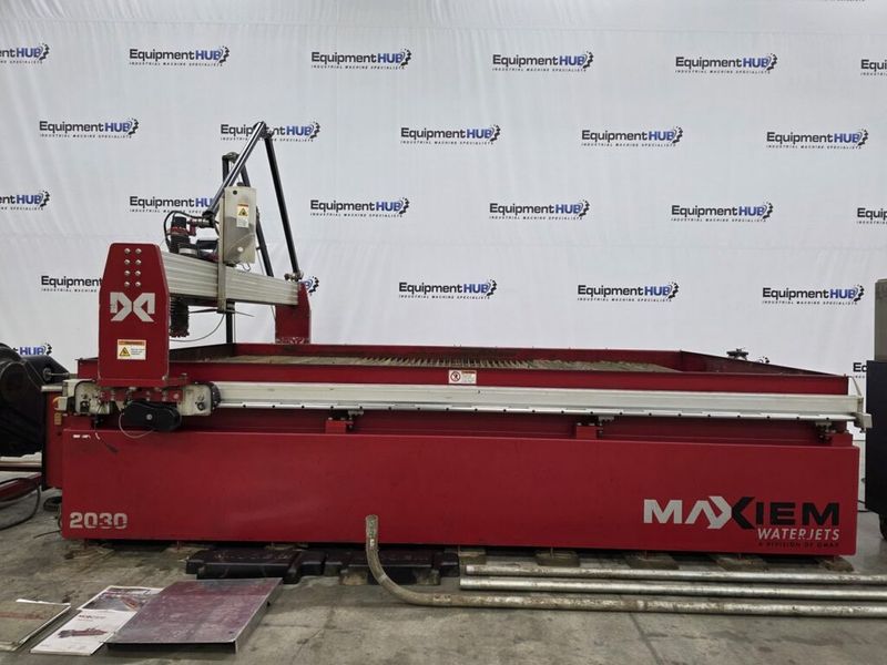 Maxiem 2030 6′ 7″ x 10′ CNC Waterjet