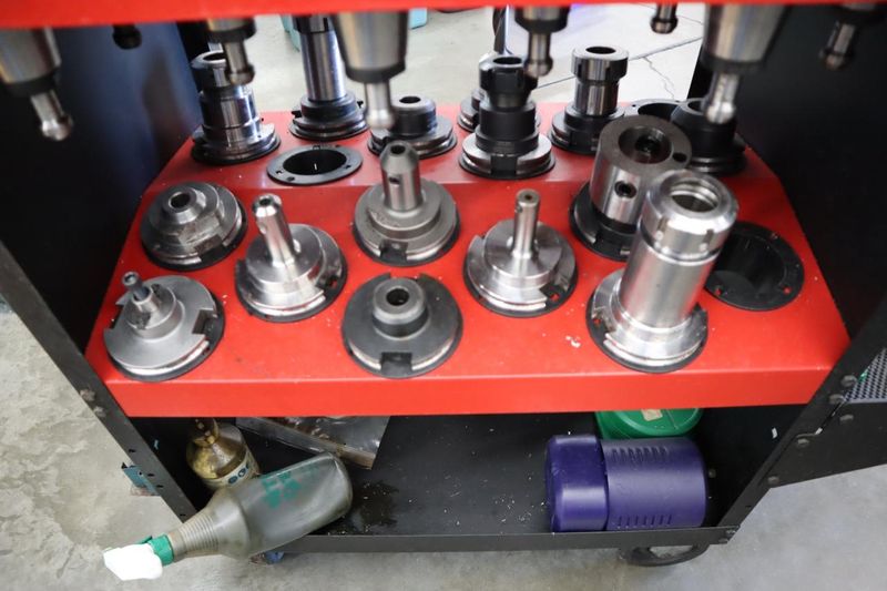 Huot 50 Taper Tool Cart with CT50 Tool Holders, Haas Retention Knobs, Step Clamps- Auction Item