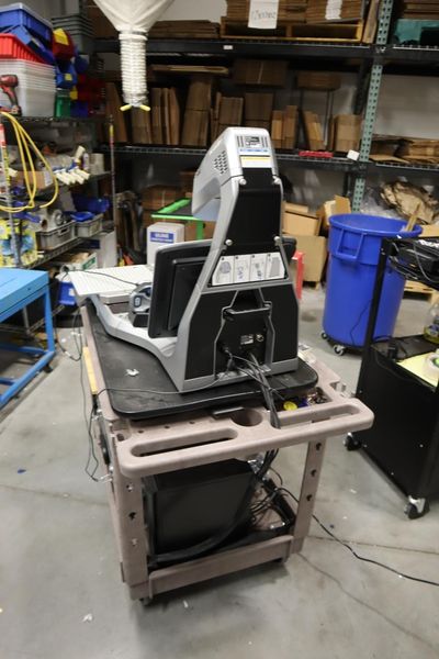 Keyence XM-C1000 Portable Coordinate Measurement Machine with XM-P2000 Hand-Held Probe (New 2021)- Auction Item