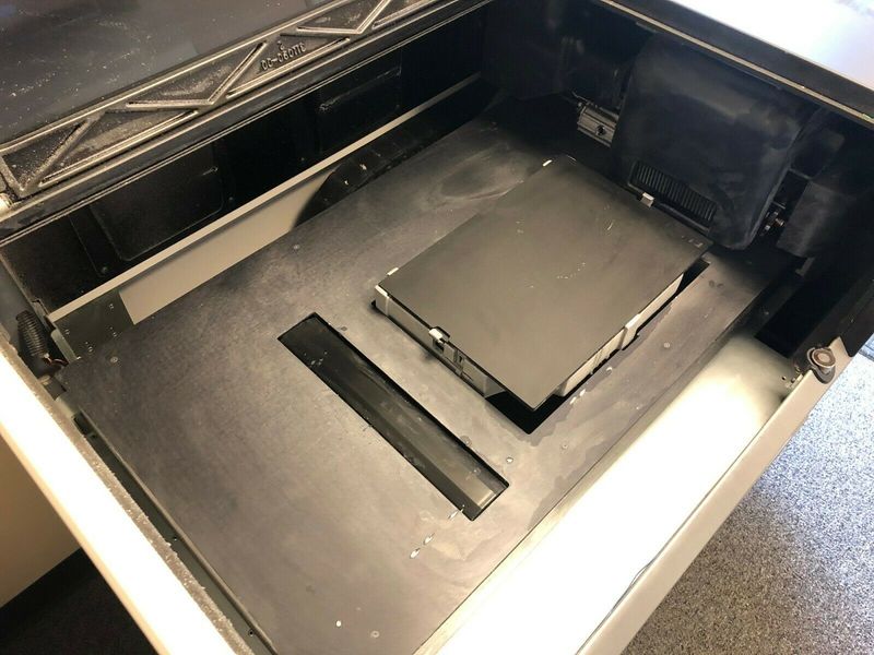 2018 3D Systems ProJet MJP 2500 Plus 3D Printer 800 Print Hours