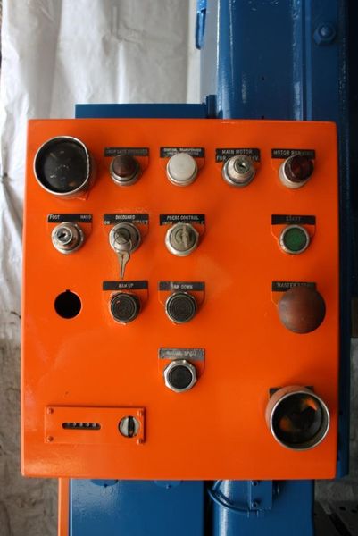 65 TON WARCO STRAIGHT SIDE DOUBLE CRANK PRESS: STOCK #64295