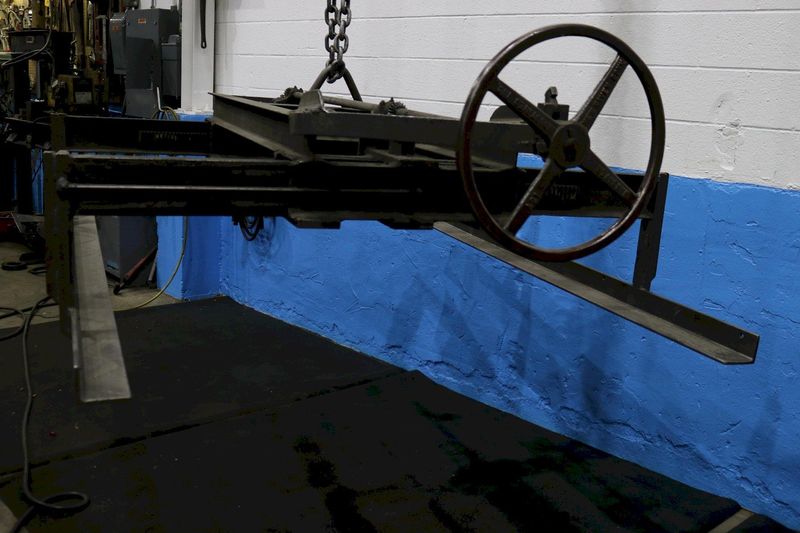 6000 LB MAN SAVER ADJUSTABLE WIDTH SHEET LIFTER: STOCK #73793
