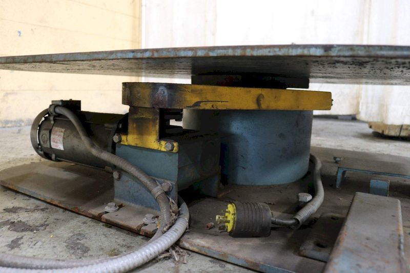 5000 LBS X 48" COILMATIC PALLET DECOILER STOCK: 72984