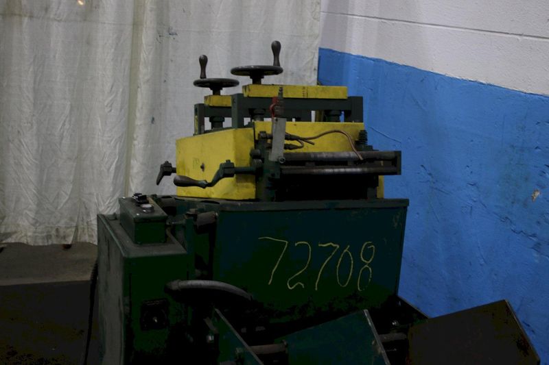 2000 LB X 10" ROWE COIL CRADLE STRAIGHTENER : STOCK #72708
