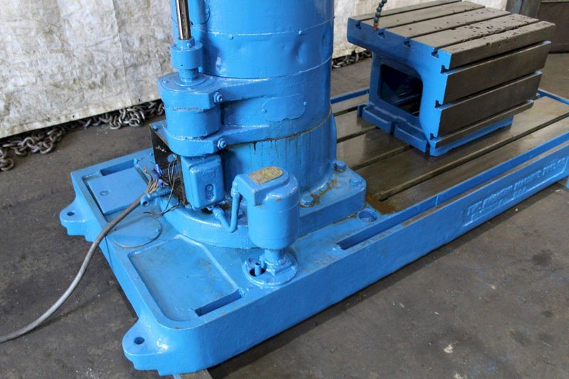 5' X 15" CARLTON RADIAL DRILL: STOCK #72206