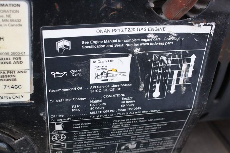 HOBART MODEL #8500 PORTABLE WELDER & GENERATOR: STOCK 67307