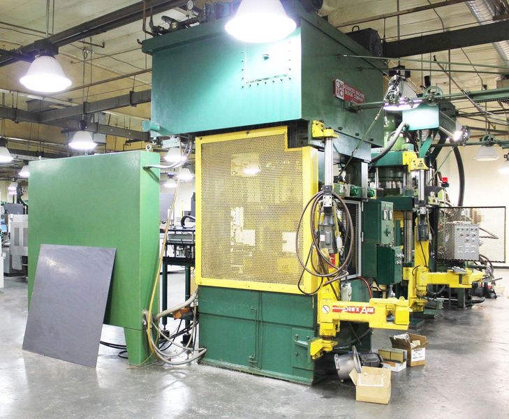 570 TON ADVANCED HYDRAULIC STRAIGHT SIDE PRESS: STOCK #59116