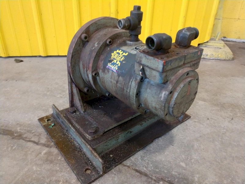 OILGEAR MODEL #H-1211 PUMP: STOCK #14606