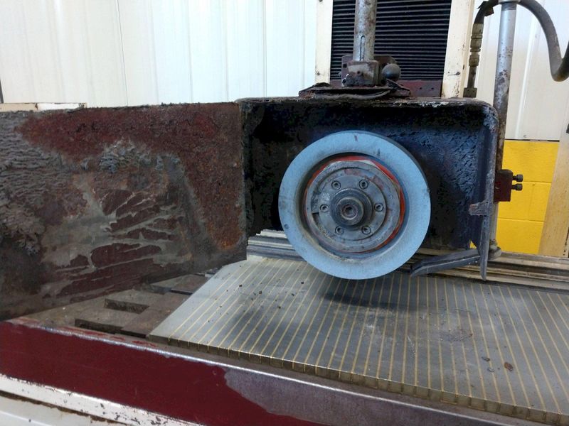 16" X 32" CHEVALIER MODEL #FSG1632AD HORIZONTAL 3 AXIS SURFACE GRINDER: STOCK 12711