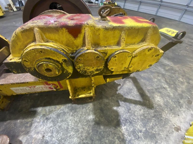 60 TON WELDWIRE MODEL #WER-60 POWERED TANK TURNING ROLLS WITH IDLER: STOCK #16906