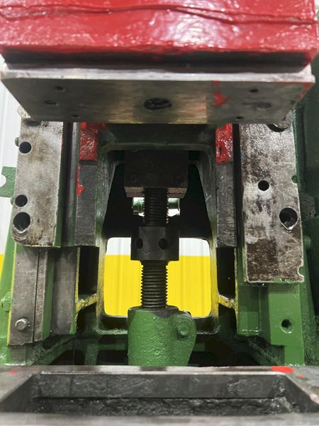 25 TON YODER MODEL #P-25 MECHANICAL CUTOFF PRESS, 2.25" STROKE : STOCK #20524